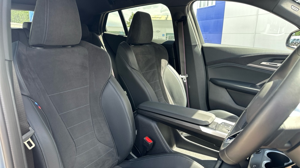 BMW iX2 150kW eDrive20 M Sport 65kWh 5dr Auto [Tech/Pro] Electric Hatchback - Image 11