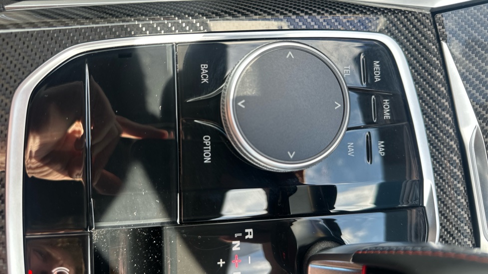 BMW M2 2dr DCT Petrol Coupe - Image 39