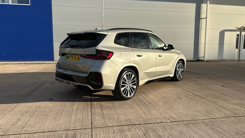 BMW iX1 230kW xDrive30 M Sport 65kWh 5dr Auto Electric Estate - Image 25