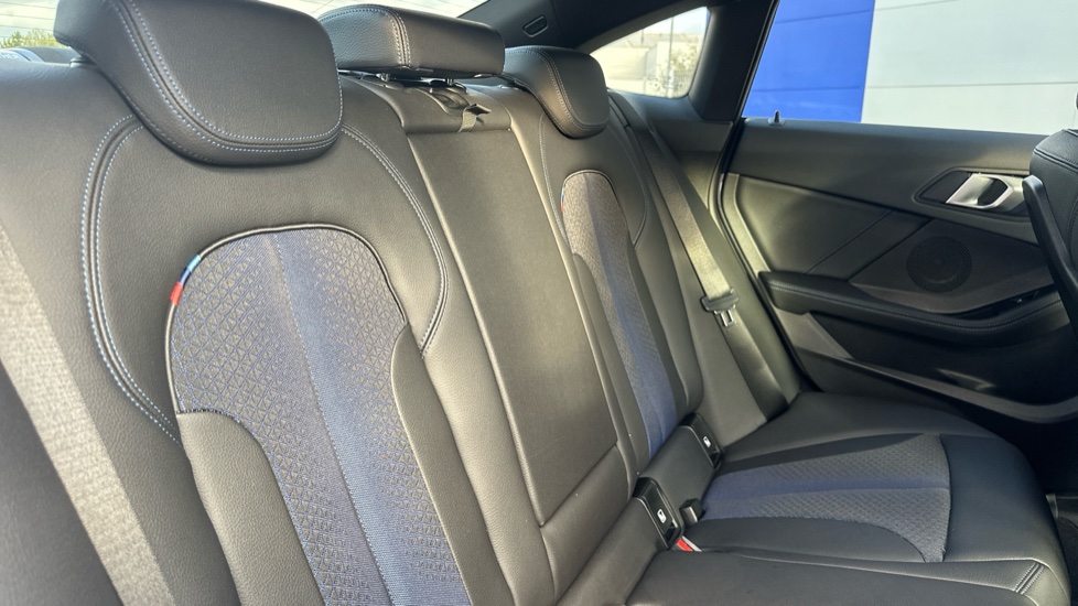 BMW 2 Series 218i [136] M Sport 4dr DCT Petrol Saloon - Image 12
