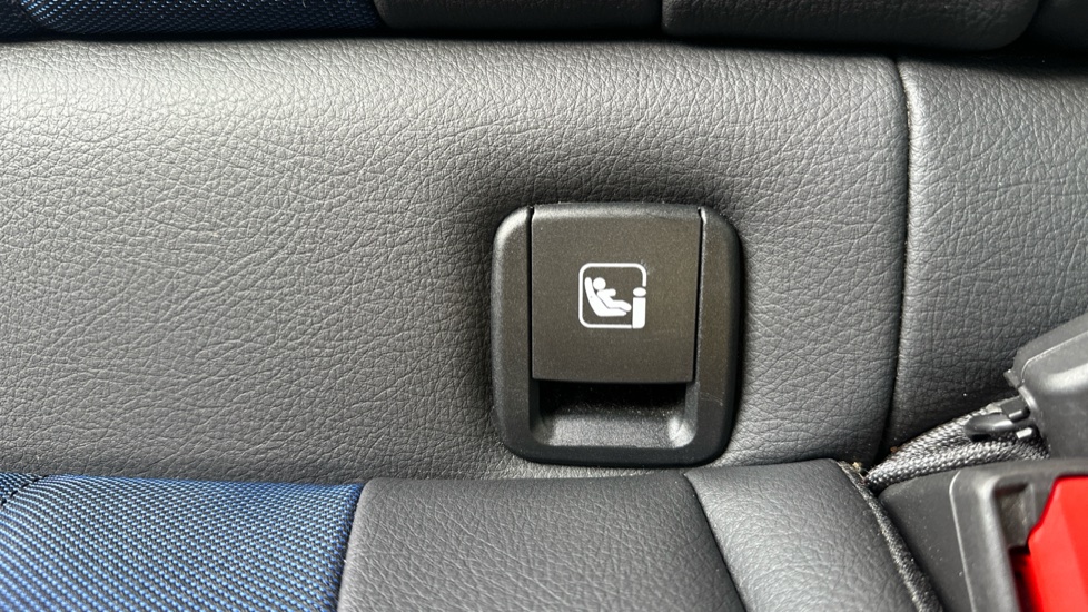 BMW 1 Series 118i M Sport 5dr Step Auto Petrol Hatchback - Image 28