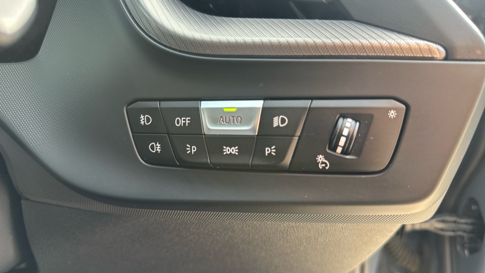 BMW 1 Series 118i M Sport 5dr Step Auto Petrol Hatchback - Image 31