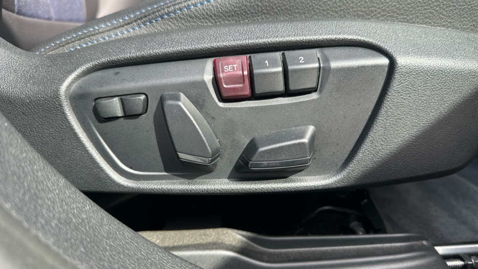 BMW 1 Series 118i M Sport 5dr Step Auto Petrol Hatchback - Image 32
