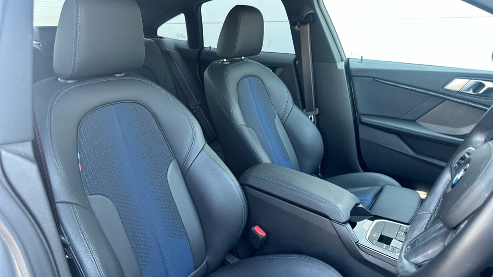 BMW 2 Series 220i M Sport 4dr Step Auto Petrol Saloon - Image 11