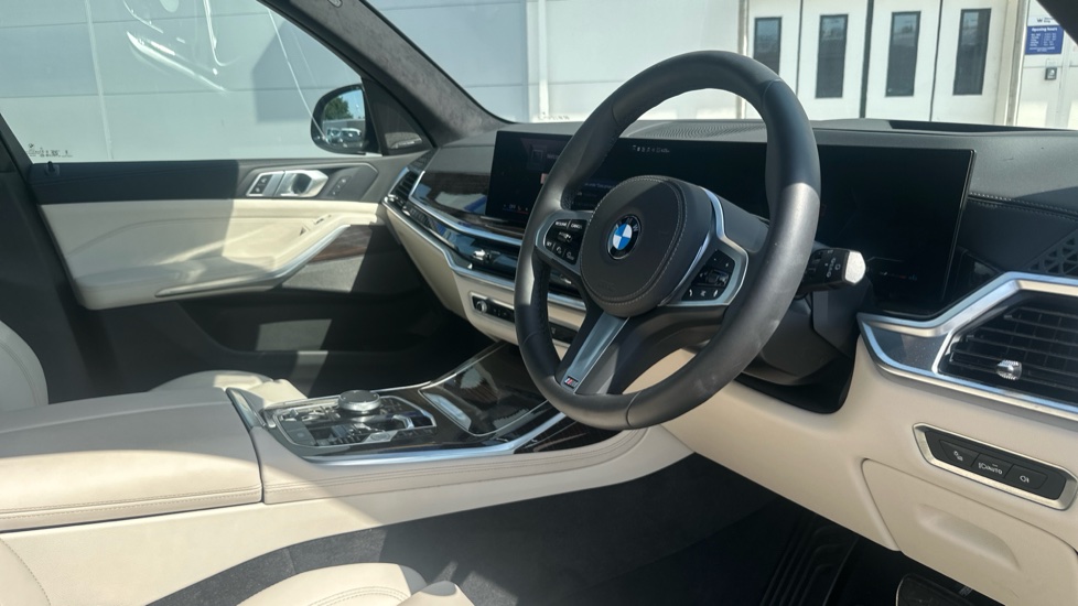 BMW X7 xDrive40d MHT M Sport 5dr Step Auto Diesel Estate - Image 6