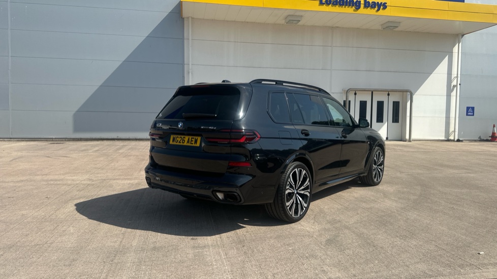 BMW X7 xDrive40d MHT M Sport 5dr Step Auto Diesel Estate - Image 24