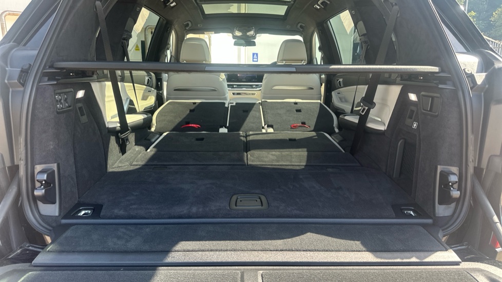 BMW X7 xDrive40d MHT M Sport 5dr Step Auto Diesel Estate - Image 27