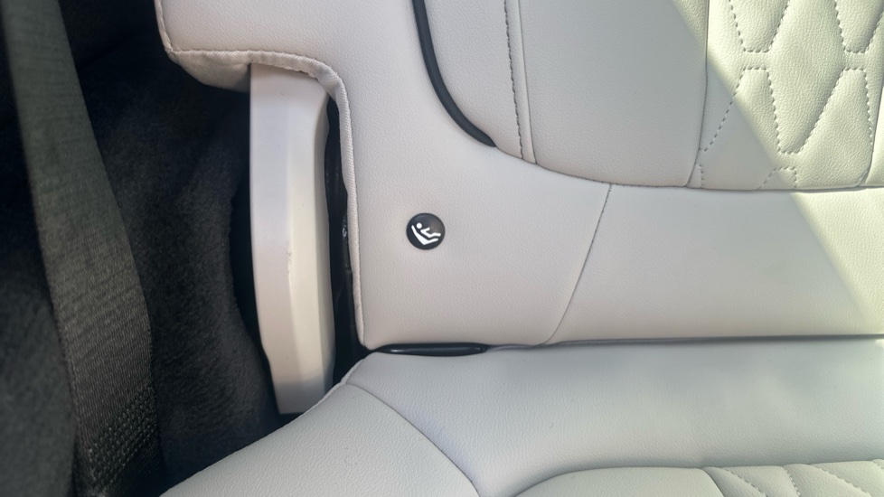 BMW X7 xDrive40d MHT M Sport 5dr Step Auto Diesel Estate - Image 33