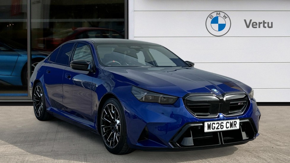 BMW M5 4dr DCT Saloon - Image 1
