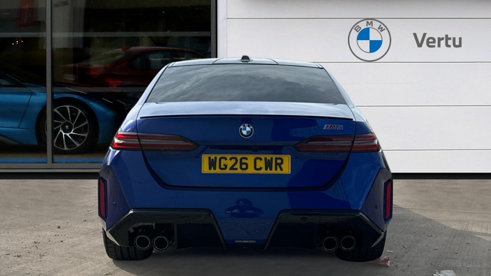 BMW M5 4dr DCT Saloon - Image 15