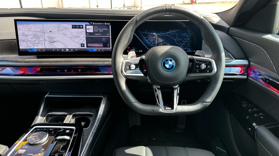 BMW 7 Series 750e xDrive M Sport 4dr Auto [Executive Pack] Saloon - Image 5
