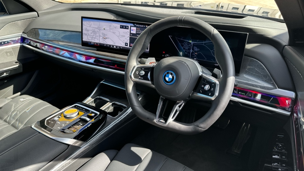 BMW 7 Series 750e xDrive M Sport 4dr Auto [Executive Pack] Saloon - Image 6