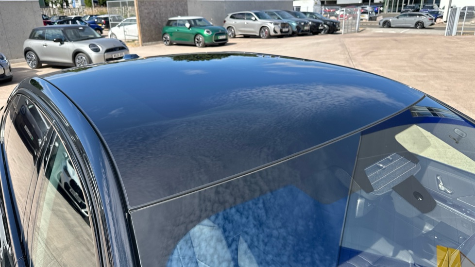 BMW 7 Series 750e xDrive M Sport 4dr Auto [Executive Pack] Saloon - Image 21