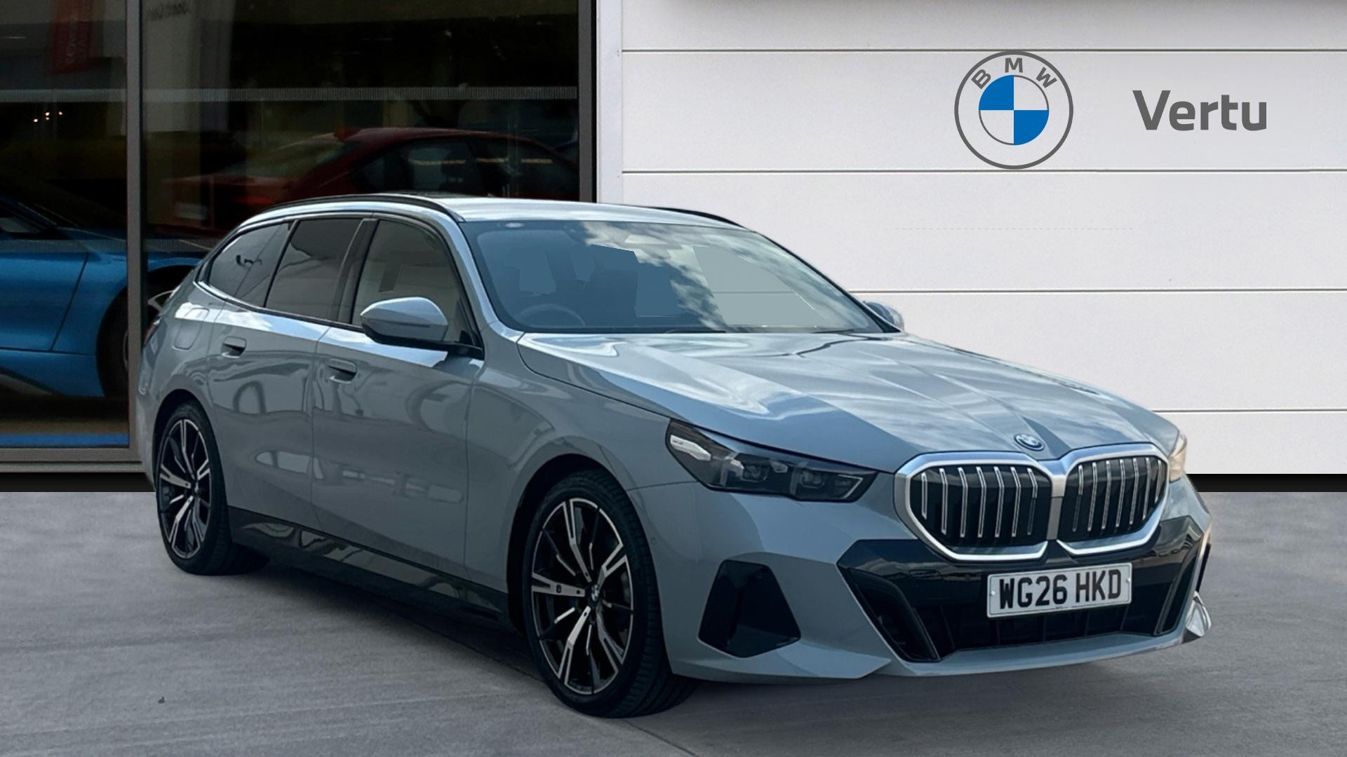 BMW 5 Series listing photo