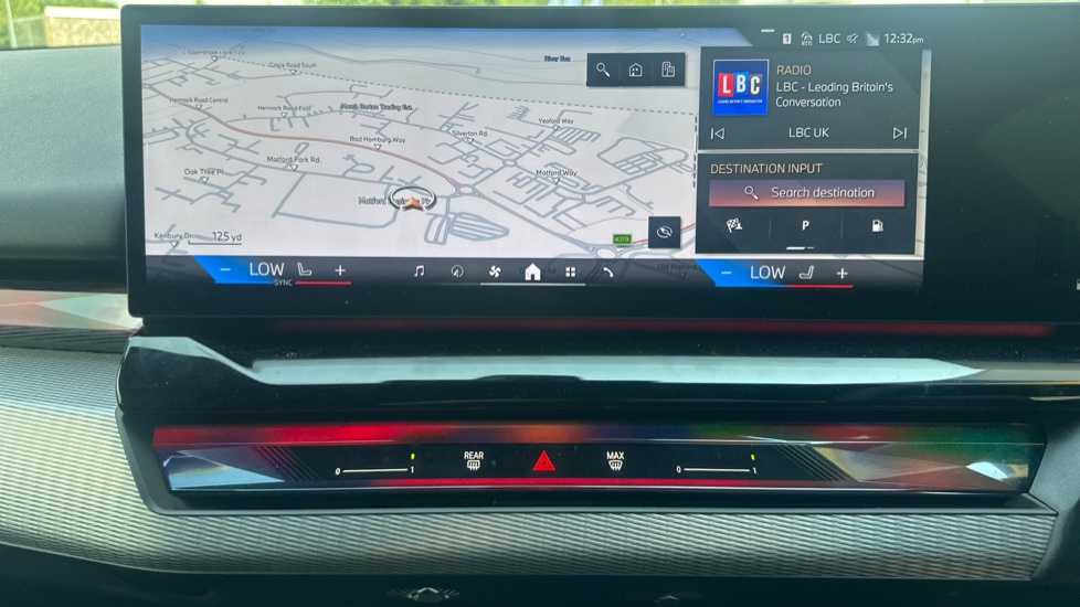 BMW 5 Series 530e M Sport 5dr Auto Estate - Image 8