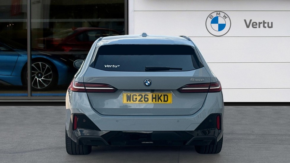BMW 5 Series 530e M Sport 5dr Auto Estate - Image 15
