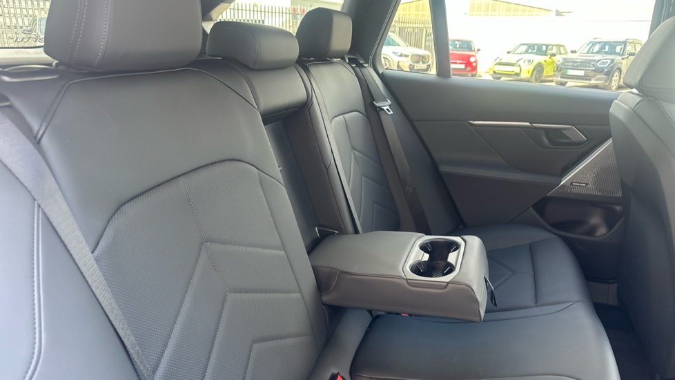 BMW 5 Series 530e M Sport 5dr Auto Estate - Image 28