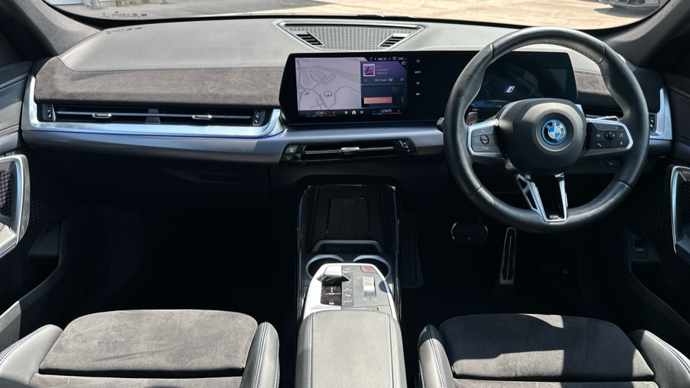 BMW iX1 230kW xDr30 MSport 65kWh 5dr Auto [Tech+/Pro/22kW] Electric Estate - Image 4