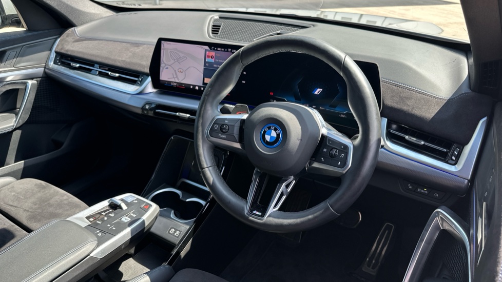 BMW iX1 230kW xDr30 MSport 65kWh 5dr Auto [Tech+/Pro/22kW] Electric Estate - Image 6