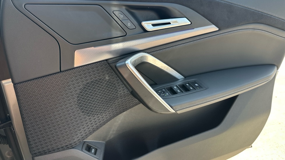 BMW iX1 230kW xDr30 MSport 65kWh 5dr Auto [Tech+/Pro/22kW] Electric Estate - Image 20
