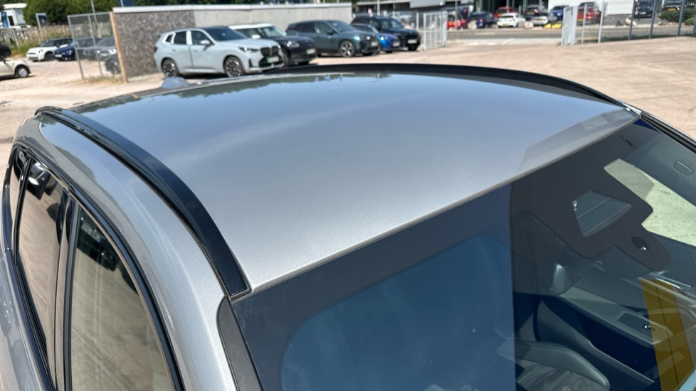 BMW iX1 230kW xDr30 MSport 65kWh 5dr Auto [Tech+/Pro/22kW] Electric Estate - Image 21