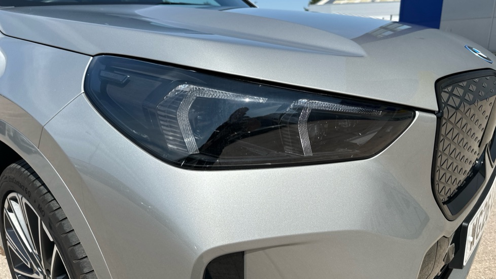 BMW iX1 230kW xDr30 MSport 65kWh 5dr Auto [Tech+/Pro/22kW] Electric Estate - Image 23