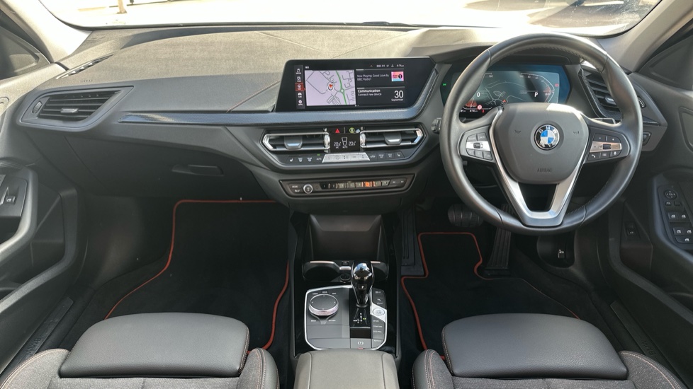 BMW 1 Series 118i [136] Sport 5dr Step Auto [Live Cockpit Pro] Petrol Hatchback - Image 4