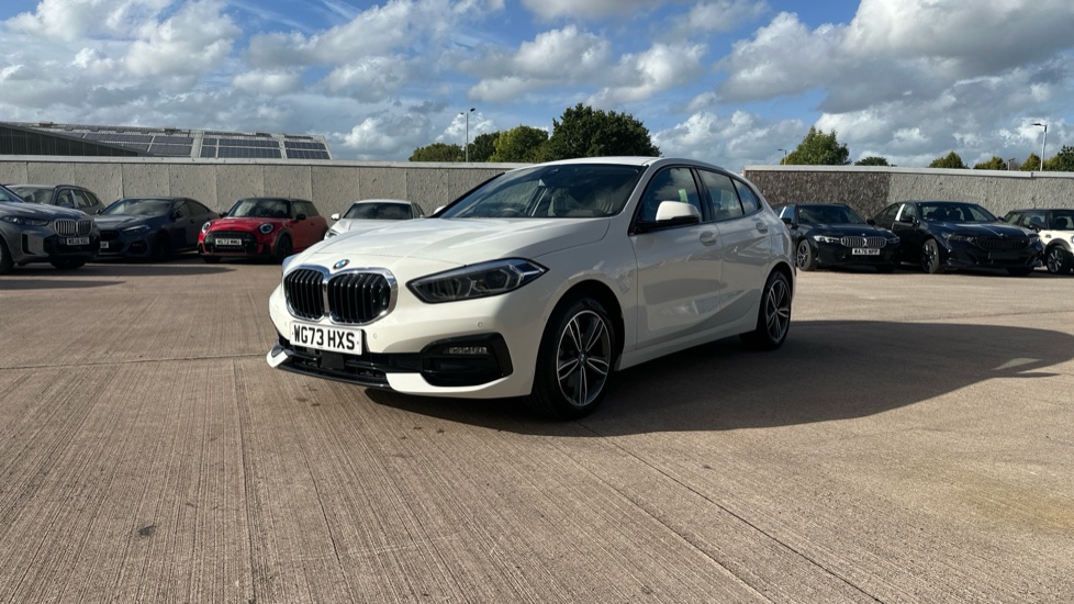 BMW 1 Series 118i [136] Sport 5dr Step Auto [Live Cockpit Pro] Petrol Hatchback - Image 24