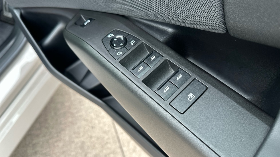 BMW X3 20 xDrive M Sport 5dr Step Auto Petrol Estate - Image 31