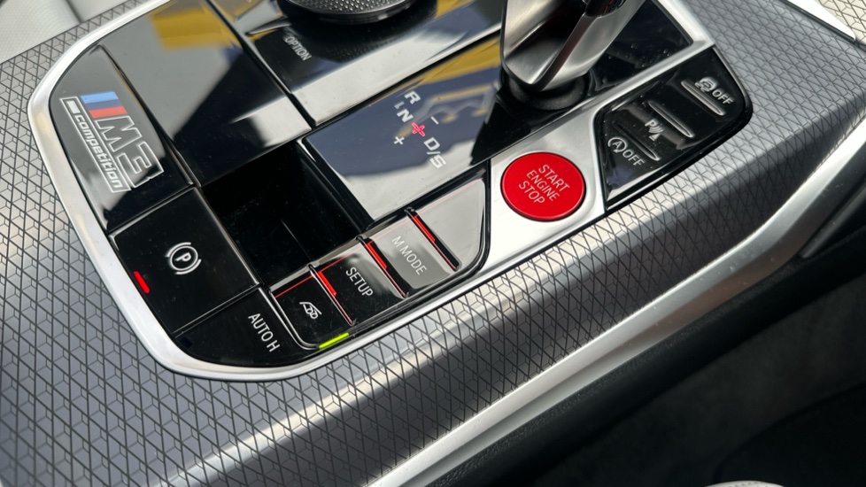 BMW M3 xDrive 530 Competition M 5dr Step Auto Petrol Estate - Image 19