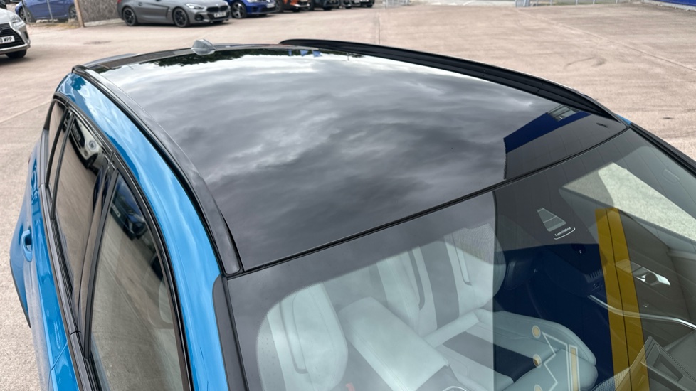 BMW M3 xDrive 530 Competition M 5dr Step Auto Petrol Estate - Image 21
