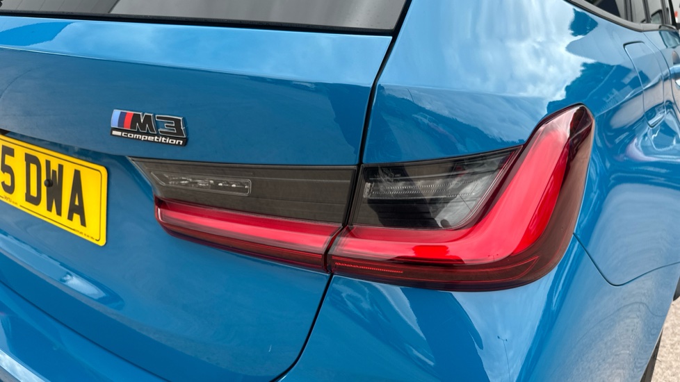 BMW M3 xDrive 530 Competition M 5dr Step Auto Petrol Estate - Image 22