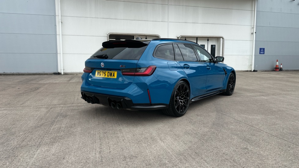 BMW M3 xDrive 530 Competition M 5dr Step Auto Petrol Estate - Image 25