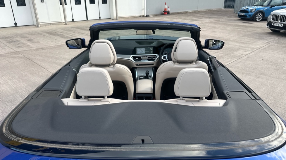 BMW 4 Series 420i M Sport 2dr Step Auto Petrol Convertible - Image 27