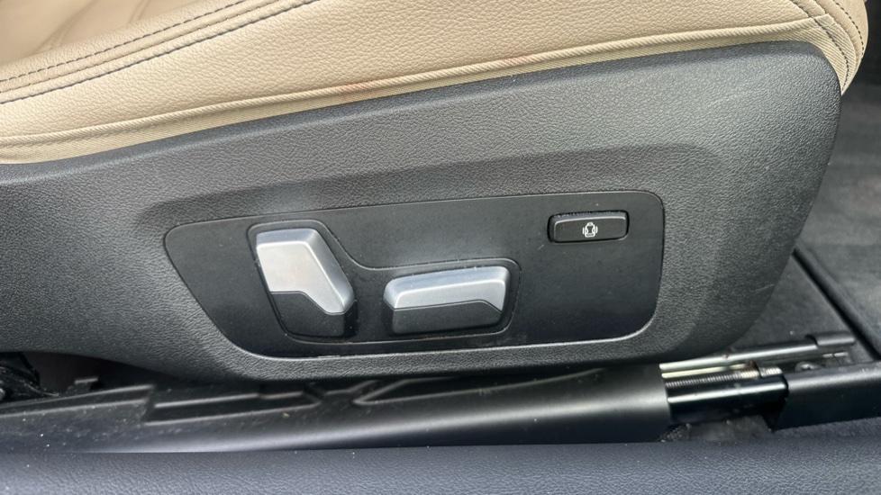 BMW 4 Series 420i M Sport 2dr Step Auto Petrol Convertible - Image 30