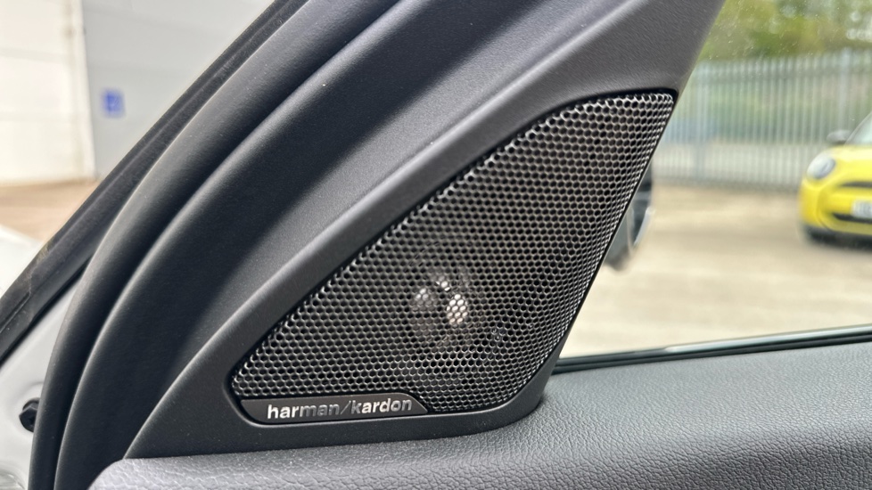 BMW 1 Series 118i [136] M Sport 5dr Step Auto [LCP/Pro/Tech pk] Petrol Hatchback - Image 20
