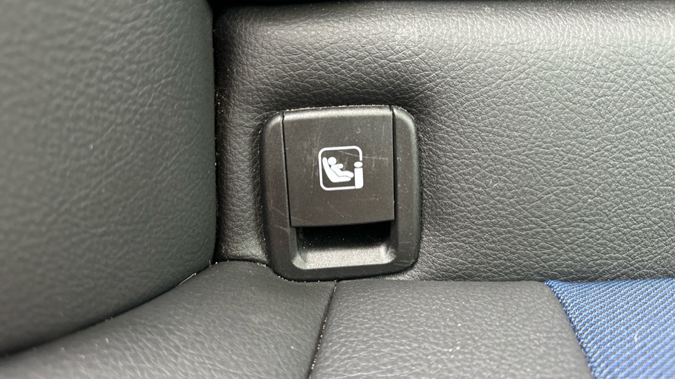 BMW 1 Series 118i [136] M Sport 5dr Step Auto [LCP/Pro/Tech pk] Petrol Hatchback - Image 27