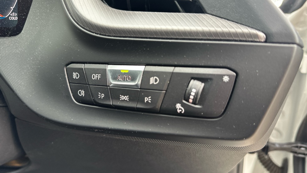 BMW 1 Series 118i [136] M Sport 5dr Step Auto [LCP/Pro/Tech pk] Petrol Hatchback - Image 29