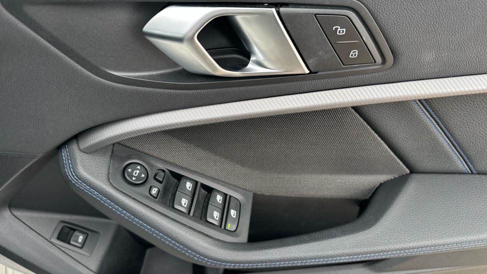 BMW 1 Series 118i [136] M Sport 5dr Step Auto [LCP/Pro/Tech pk] Petrol Hatchback - Image 30