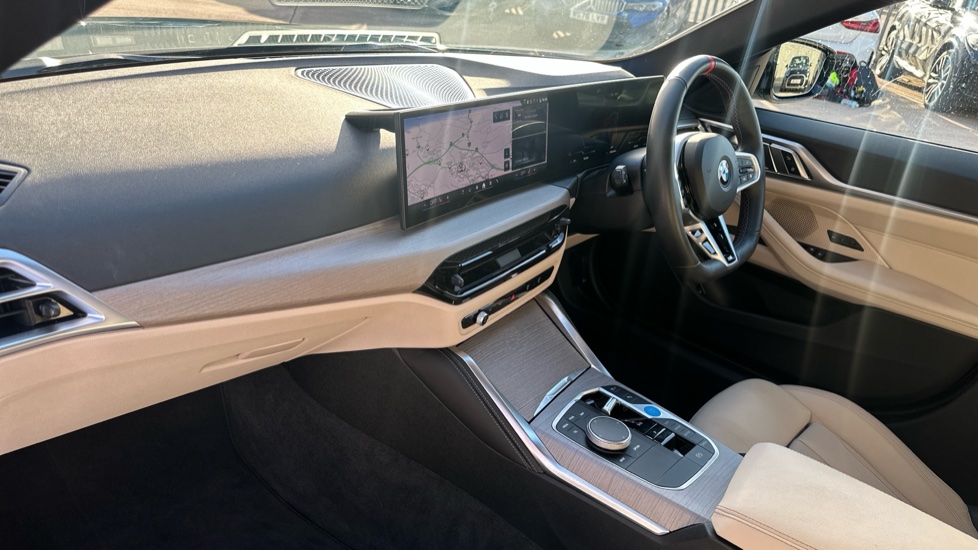 BMW i4 440kW M60 83.9kWh 5dr Auto Electric Hatchback - Image 7