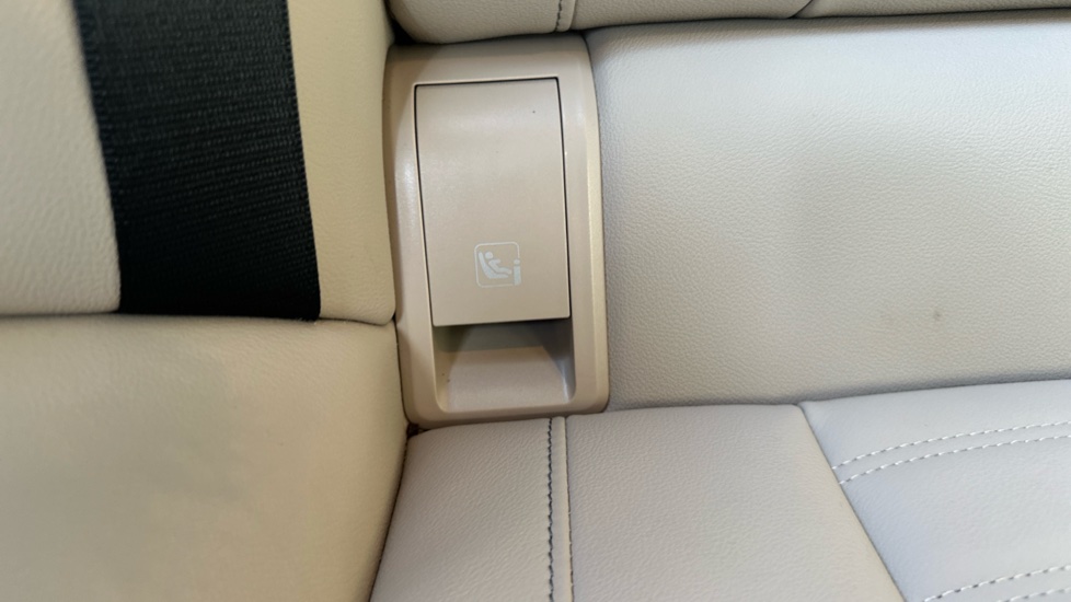 BMW i4 440kW M60 83.9kWh 5dr Auto Electric Hatchback - Image 27