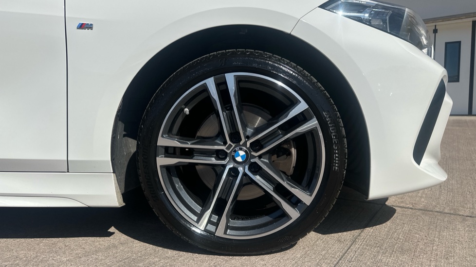 BMW 1 Series 118i M Sport 5dr Petrol Hatchback - Image 14