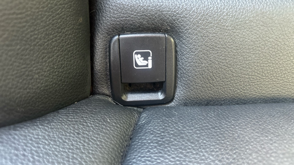 BMW 1 Series 118i M Sport 5dr Petrol Hatchback - Image 26