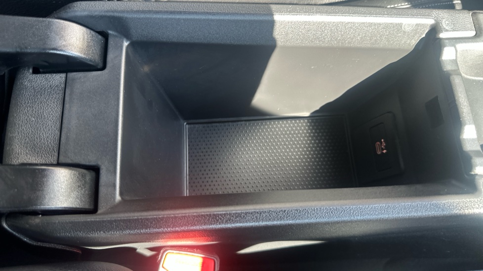BMW 1 Series 118i M Sport 5dr Petrol Hatchback - Image 33