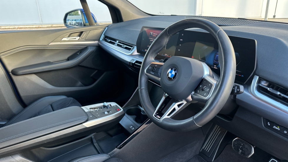 BMW 2 Series 220i MHT M Sport 5dr DCT Petrol Hatchback - Image 6