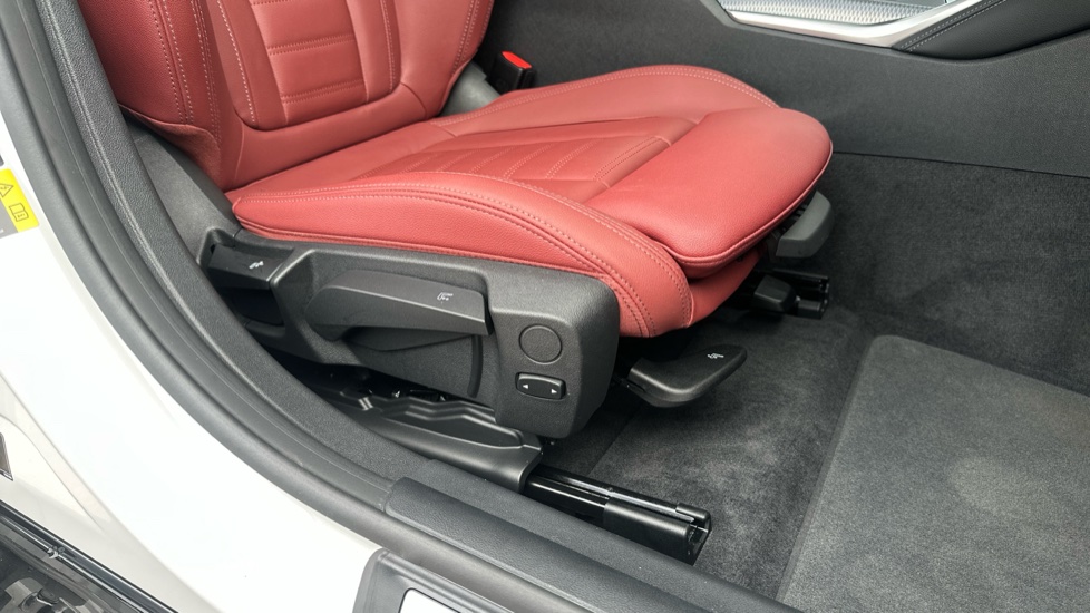 BMW i4 250kW eDrive40 M Sport 83.9kWh 5dr Auto [Tech/Pro] Electric Hatchback - Image 34