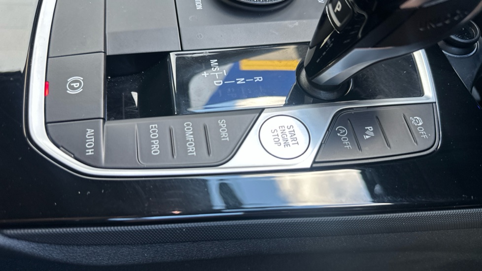 BMW 1 Series M135i xDrive 5dr Step Auto Petrol Hatchback - Image 19
