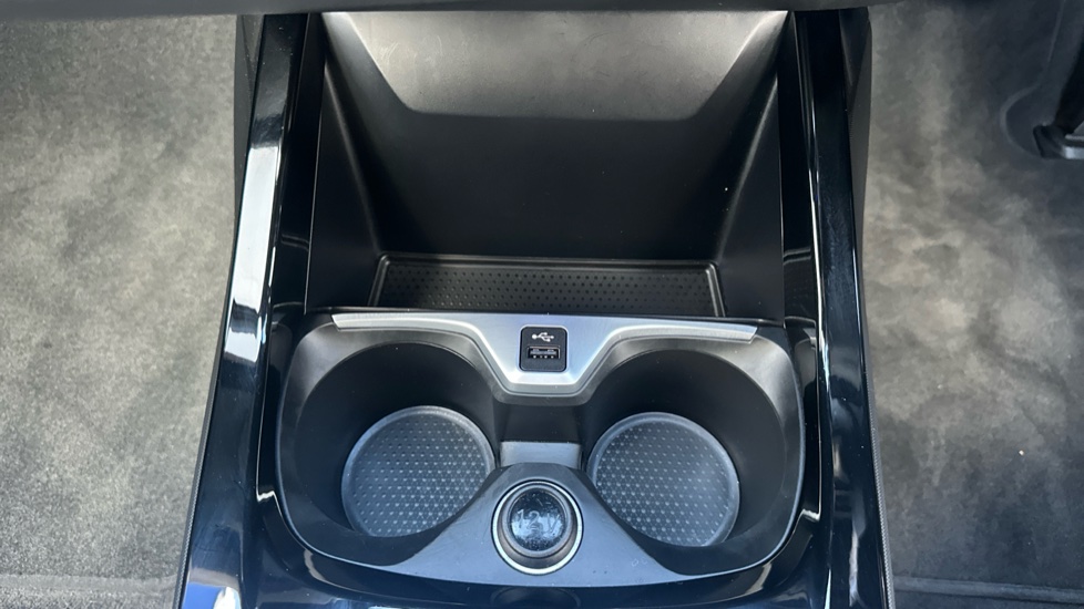 BMW 1 Series M135i xDrive 5dr Step Auto Petrol Hatchback - Image 31