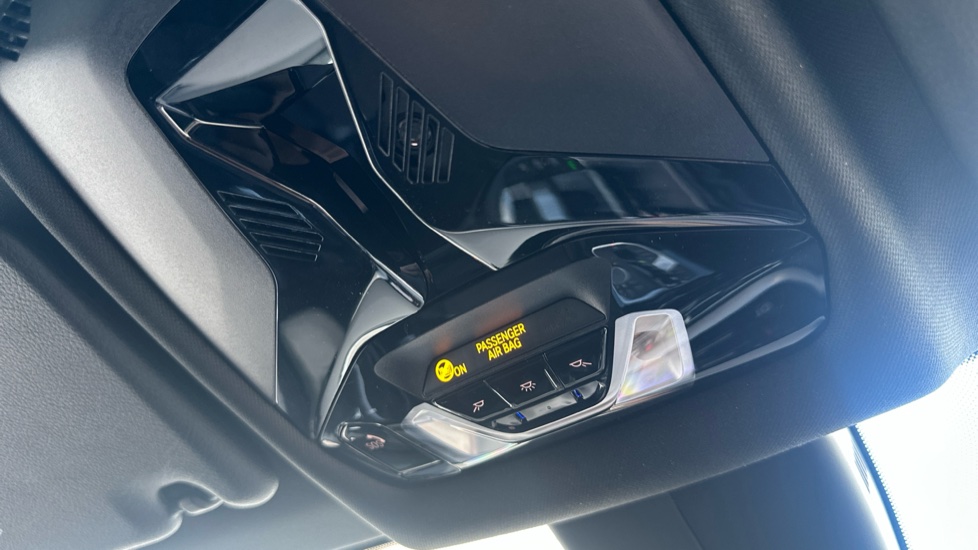 BMW 1 Series M135i xDrive 5dr Step Auto Petrol Hatchback - Image 32