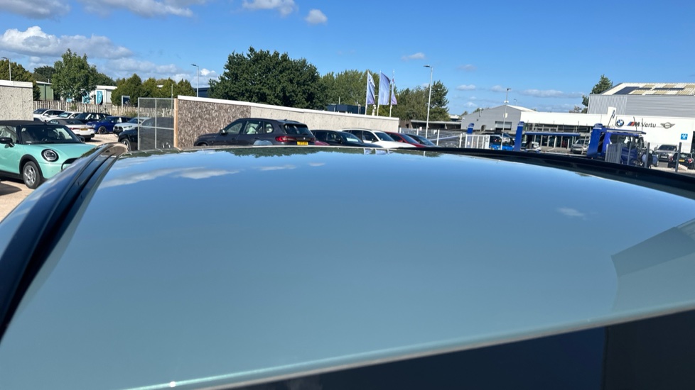 BMW X1 sDrive 20i MHT M Sport 5dr Step Auto Petrol Estate - Image 21